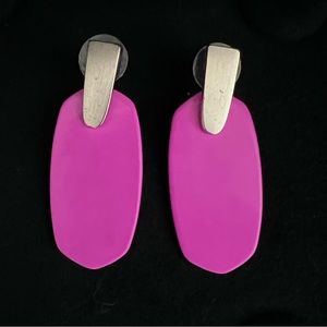 Pink Kendra Scott Earrings.